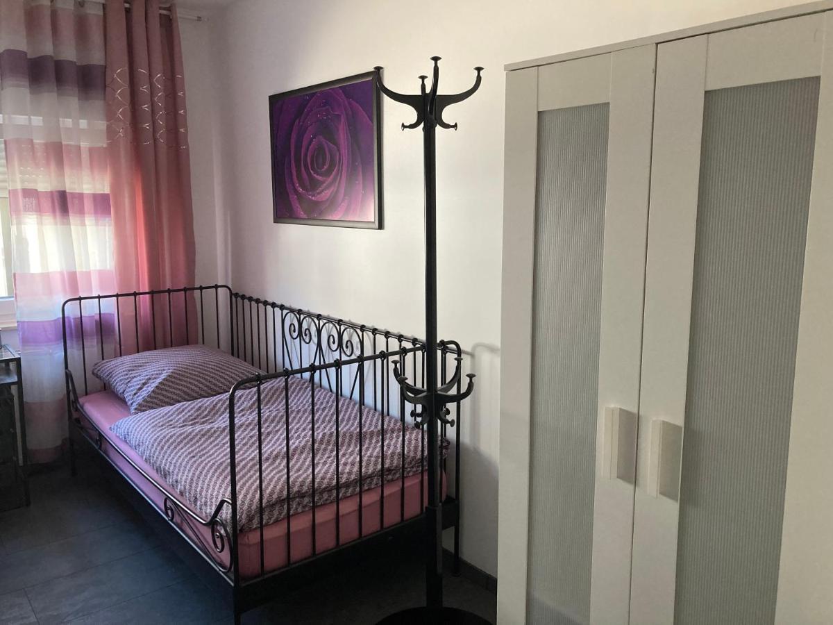 Frisch Sanierte, Moderne Eigentumswohnung Solingen Dış mekan fotoğraf