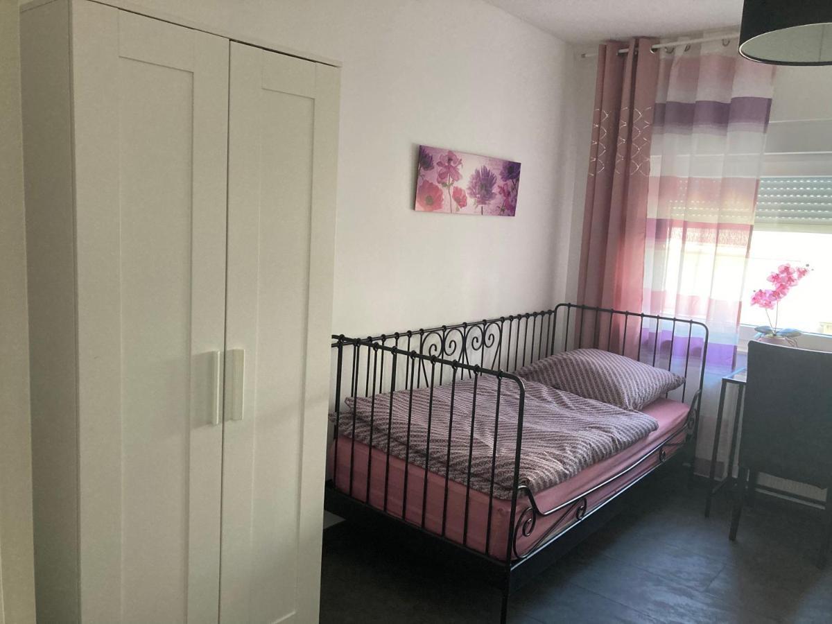 Frisch Sanierte, Moderne Eigentumswohnung Solingen Dış mekan fotoğraf